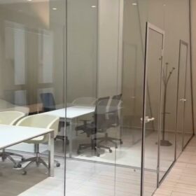 Pareti divisorie in vetro per uffici | COLAVETRO SNC Brescia